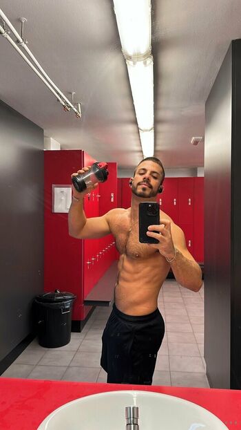carlitosxfree Leaked Nude OnlyFans (Photo 16)