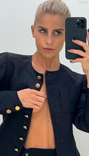Caro Daur
