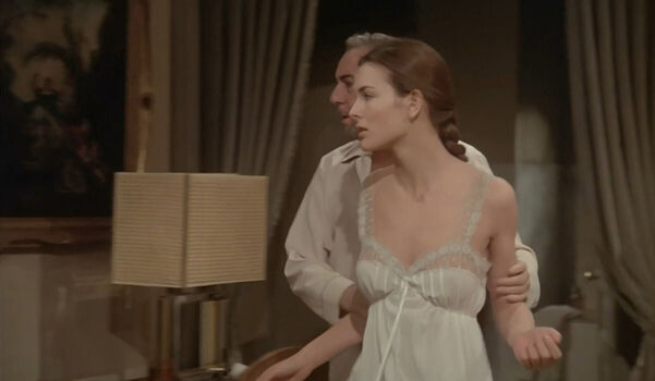 Carole Bouquet