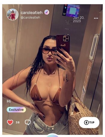 caroleatieh Leaked Nude OnlyFans (Photo 2)