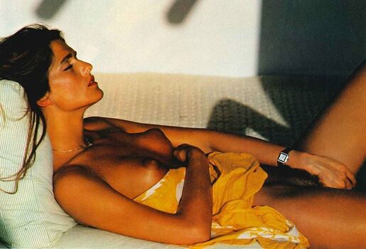 Caroline Cossey Leaked Nude OnlyFans (Photo 9)