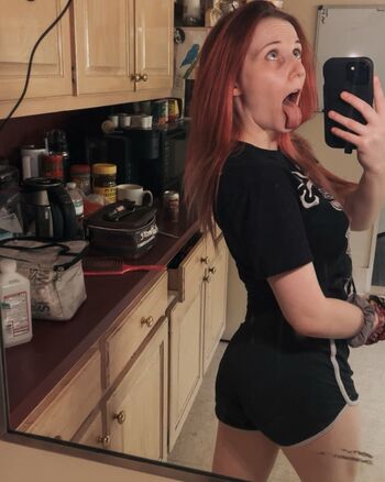 Carrie Cannie Leaked Nude OnlyFans (Photo 10)