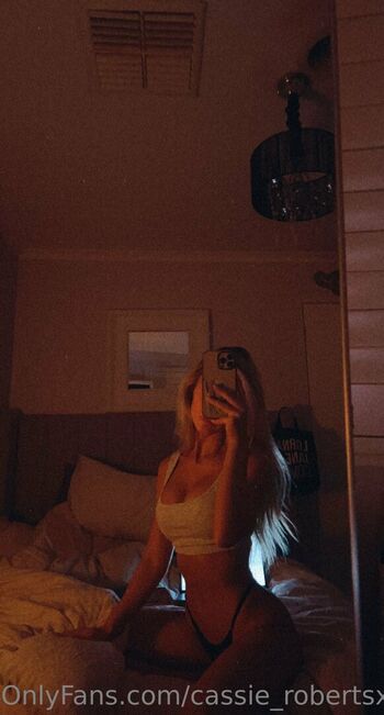 Cassie And Chloe Roberts