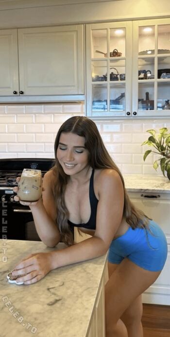 Cassie Fenton Leaked Nude OnlyFans (Photo 14)