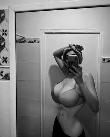 Castiza Vixens Leaked Nude OnlyFans (Photo 63)