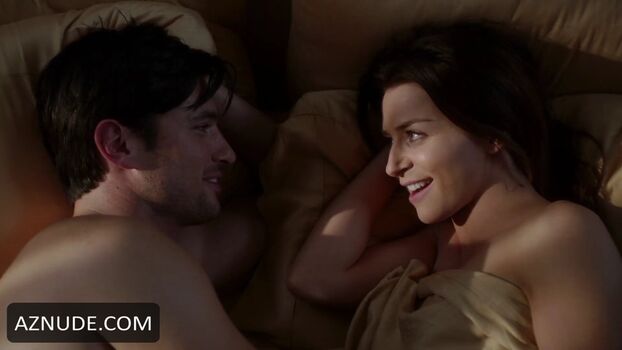 Caterina Scorsone Leaked Nude OnlyFans (Photo 14)