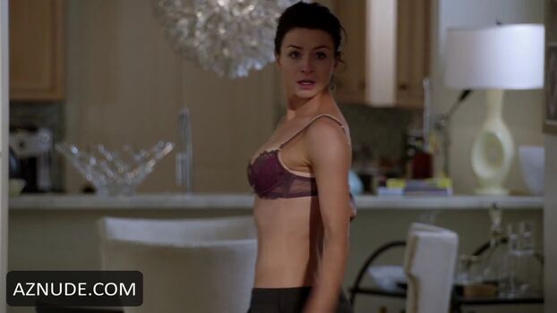 Caterina Scorsone Leaked Nude OnlyFans (Photo 16)