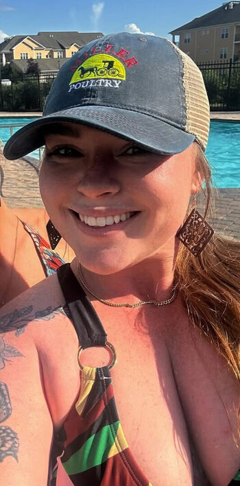 cbeezeec Leaked Nude OnlyFans (Photo 39)