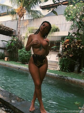 cchloelizabeth Leaked Nude OnlyFans (Photo 23)