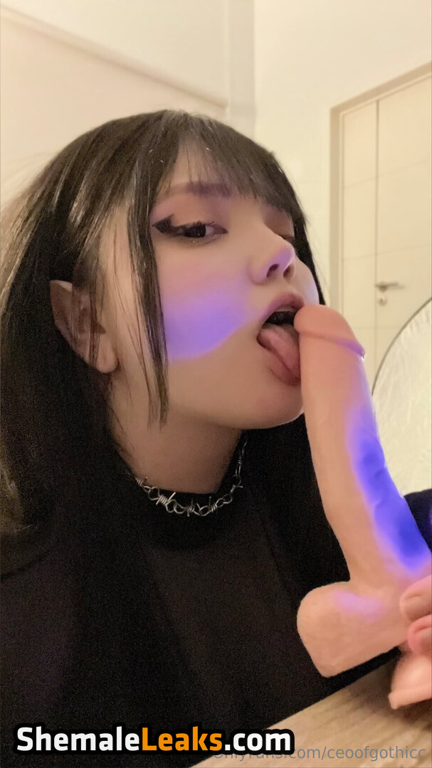 Cclowniac / Ceoofgothicc Nude OnlyFans (Photo 356)