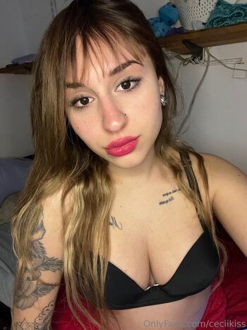 ceciikiss