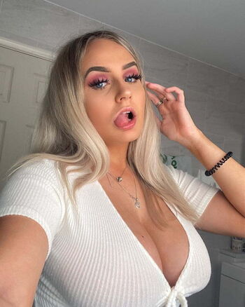 Cerys Lilly