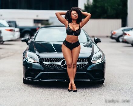Chantel Etoile Leaked Nude OnlyFans (Photo 13)