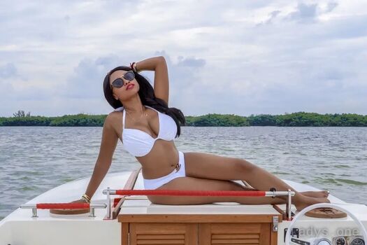 Chantel Etoile Leaked Nude OnlyFans (Photo 17)