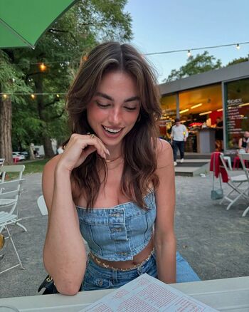 Charleen Weiss