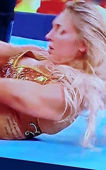 Charlotte Flair