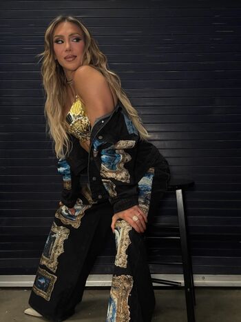 Charlotte Flair