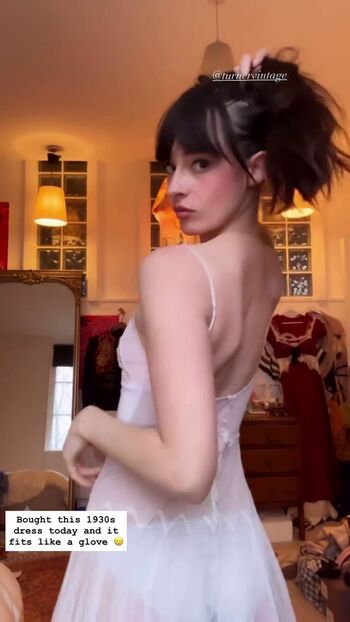 Charlotte Rose Leaked Nude OnlyFans (Photo 15)