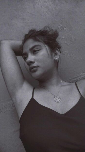 charmaine_maristela Leaked Nude OnlyFans (Photo 2)
