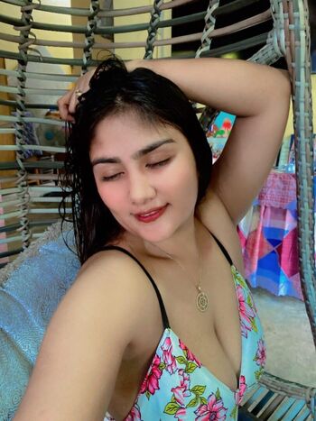 charmaine_maristela Leaked Nude OnlyFans (Photo 5)