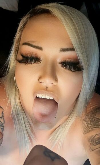 Cherry_bombxxx Leaked Nude OnlyFans (Photo 8)