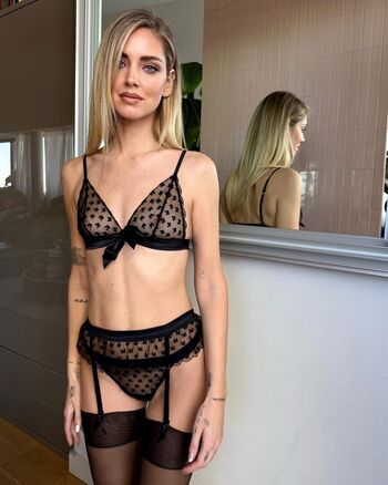 Chiara Ferragni Leaked Nude OnlyFans (Photo 275)
