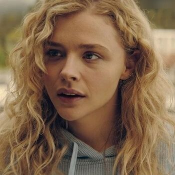 Chloë Grace Moretz