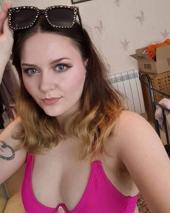 Chloe Louise Holt Leaked Nude OnlyFans (Photo 34)