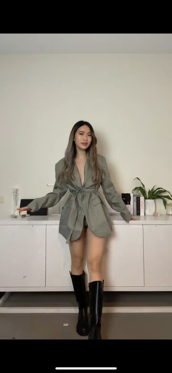 Chloe Zhu