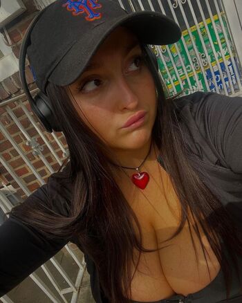 chloe Leaked Nude OnlyFans (Photo 22)