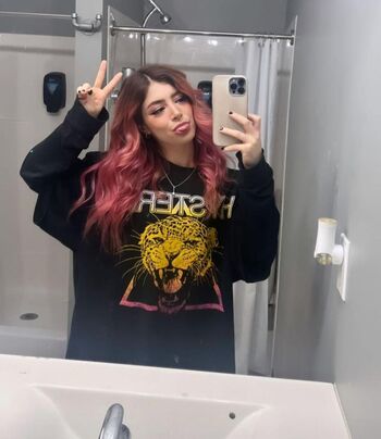 Chrissy Costanza Leaked Nude OnlyFans (Photo 340)