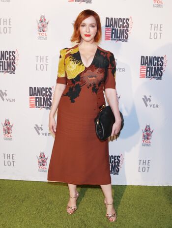 Christina Hendricks Leaked Nude OnlyFans (Photo 401)