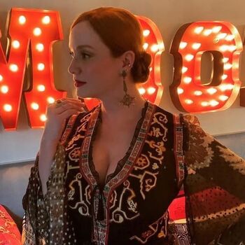 Christina Hendricks Leaked Nude OnlyFans (Photo 460)