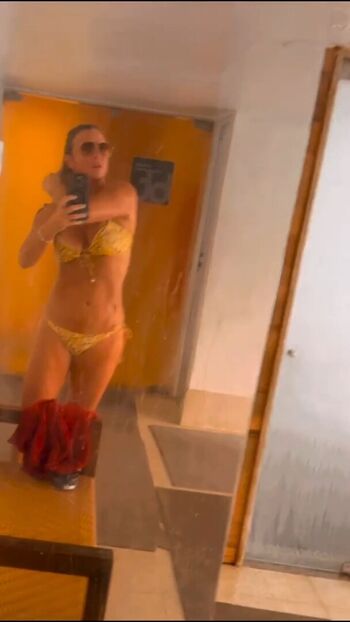 Christine Fernandes