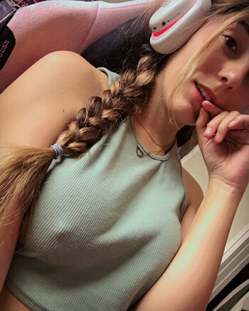 Christine Philippa Leaked Nude OnlyFans (Photo 12)