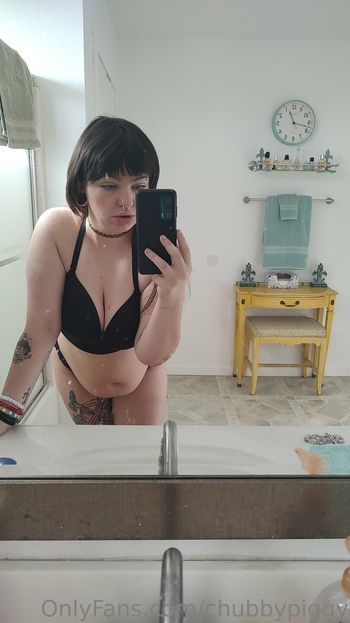 chubbypiggy Leaked Nude OnlyFans (Photo 22)