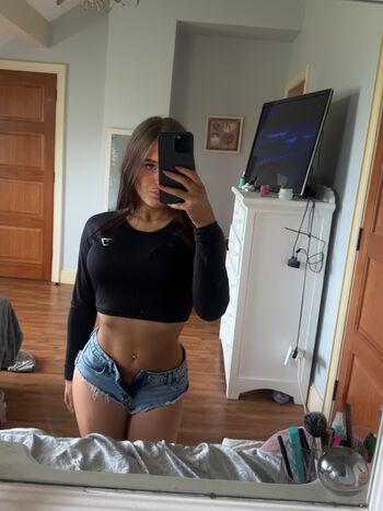 Ciara Wilmot Leaked Nude OnlyFans (Photo 3)
