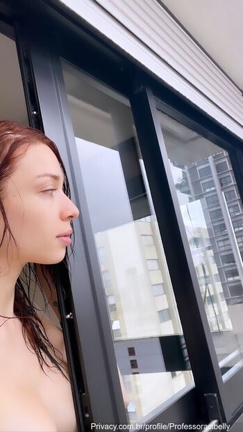 Cibelly Ferreira Leaked Nude OnlyFans (Photo 7)