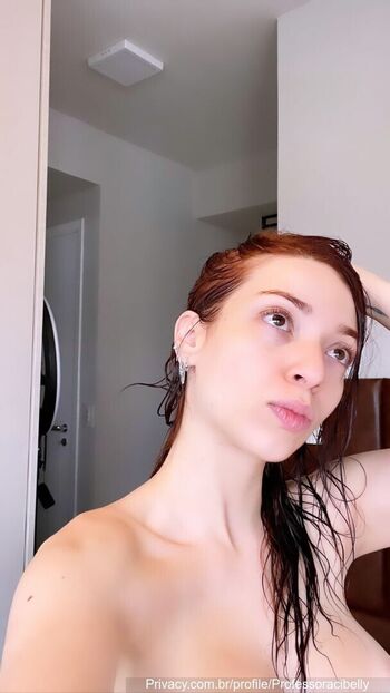 Cibelly Ferreira Leaked Nude OnlyFans (Photo 9)