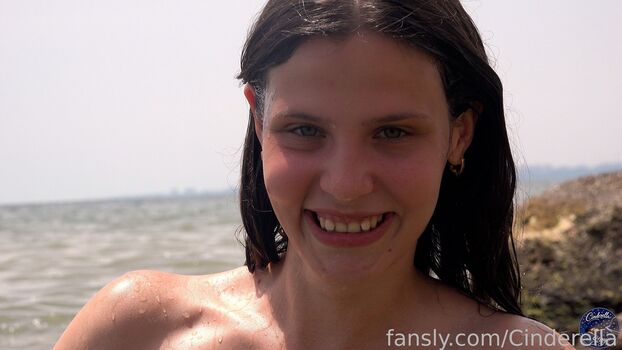 Cinderella Girl Leaked Nude OnlyFans (Photo 27)