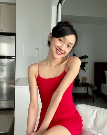 Clara Dao Leaked Nude OnlyFans (Photo 33)