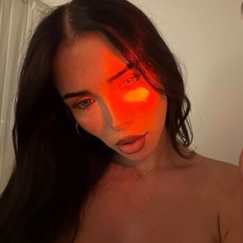 Clarissa Bea Leaked Nude OnlyFans (Photo 22)