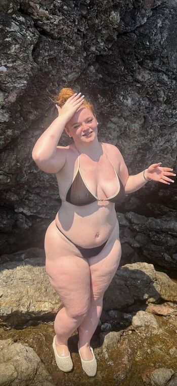 Clrs.slrt Leaked Nude OnlyFans (Photo 2)