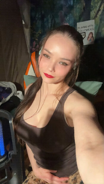 Clumsy Ori Leaked Nude OnlyFans (Photo 16)