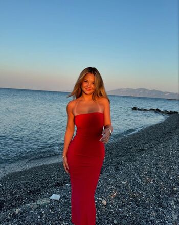 coco.carol Leaked Nude OnlyFans (Photo 8)