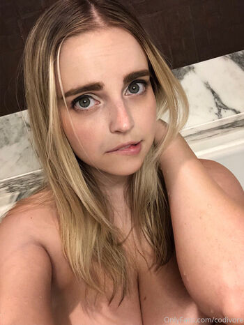 Codi Vore Leaked Nude OnlyFans (Photo 20)