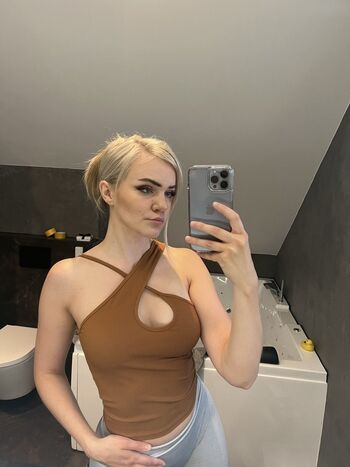 Colaway Leaked Nude OnlyFans (Photo 26)