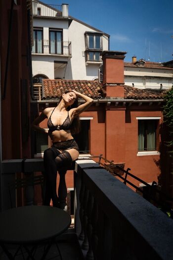 Colleen Cole Leaked Nude OnlyFans (Photo 27)