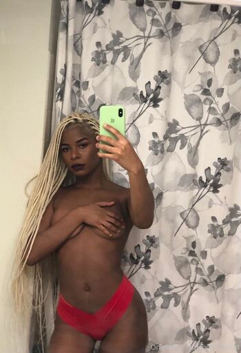 complexricki Leaked Nude OnlyFans (Photo 24)