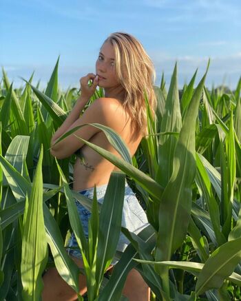 ContentQueen Leaked Nude OnlyFans (Photo 1)